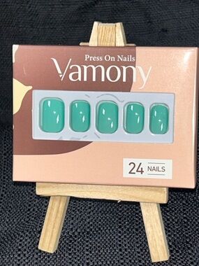 Vamony Teal Green Press On Nails Short Glossy Solid Color 24 Piece Everyday Set